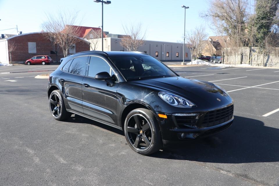 Used 2018 Porsche MACAN AWD W/NAV For Sale (Sold) | Auto Collection ...