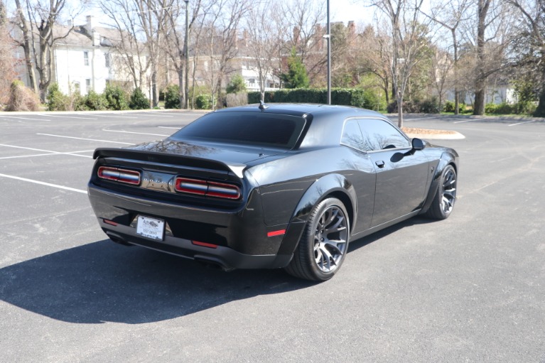 Dodge Challenger Hellcat 2020 салон