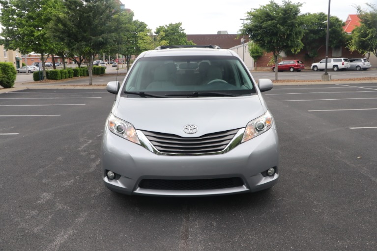 Used 11 Toyota Sienna Xle 8 Psgr Fwd W Rear Entertainment For Sale 14 950 Auto Collection Stock