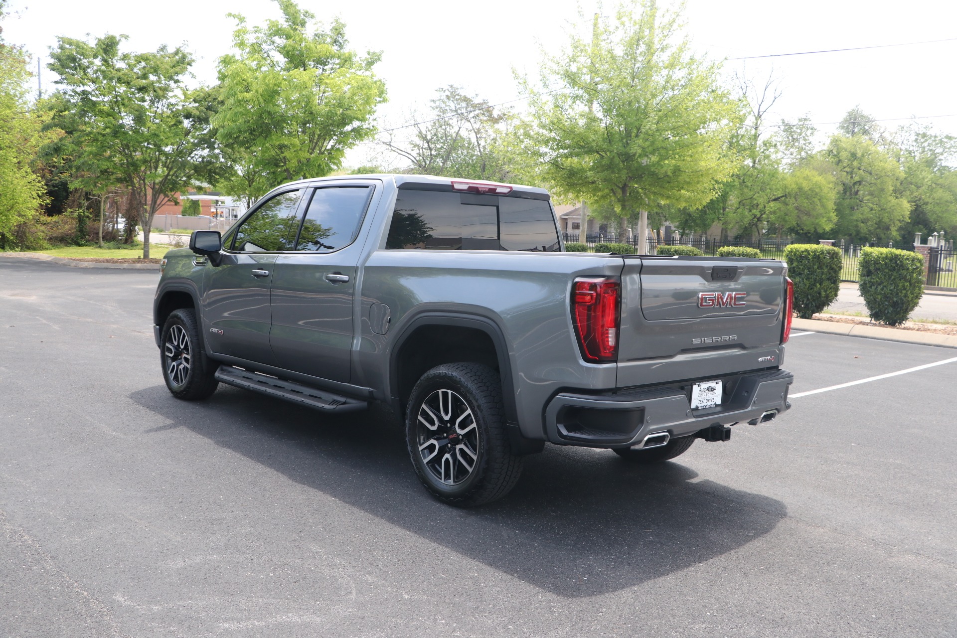 Used 2020 GMC Sierra 1500 AT4 PREMIUM DIESEL 4WD CREW CAB W/NAV For ...