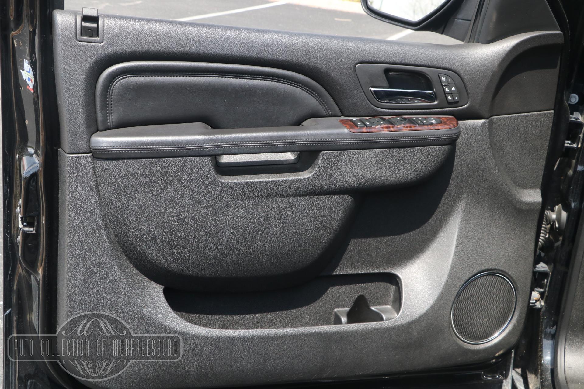 2013 gmc deals yukon door panel