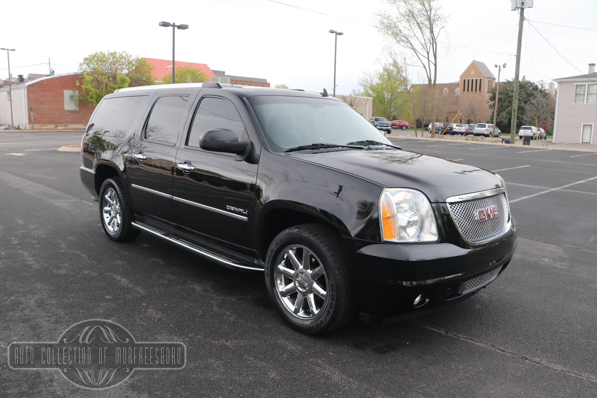 Used 2013 GMC Yukon XL DENALI XL 4X2 ENTERTAINMENT AND DESTINATION