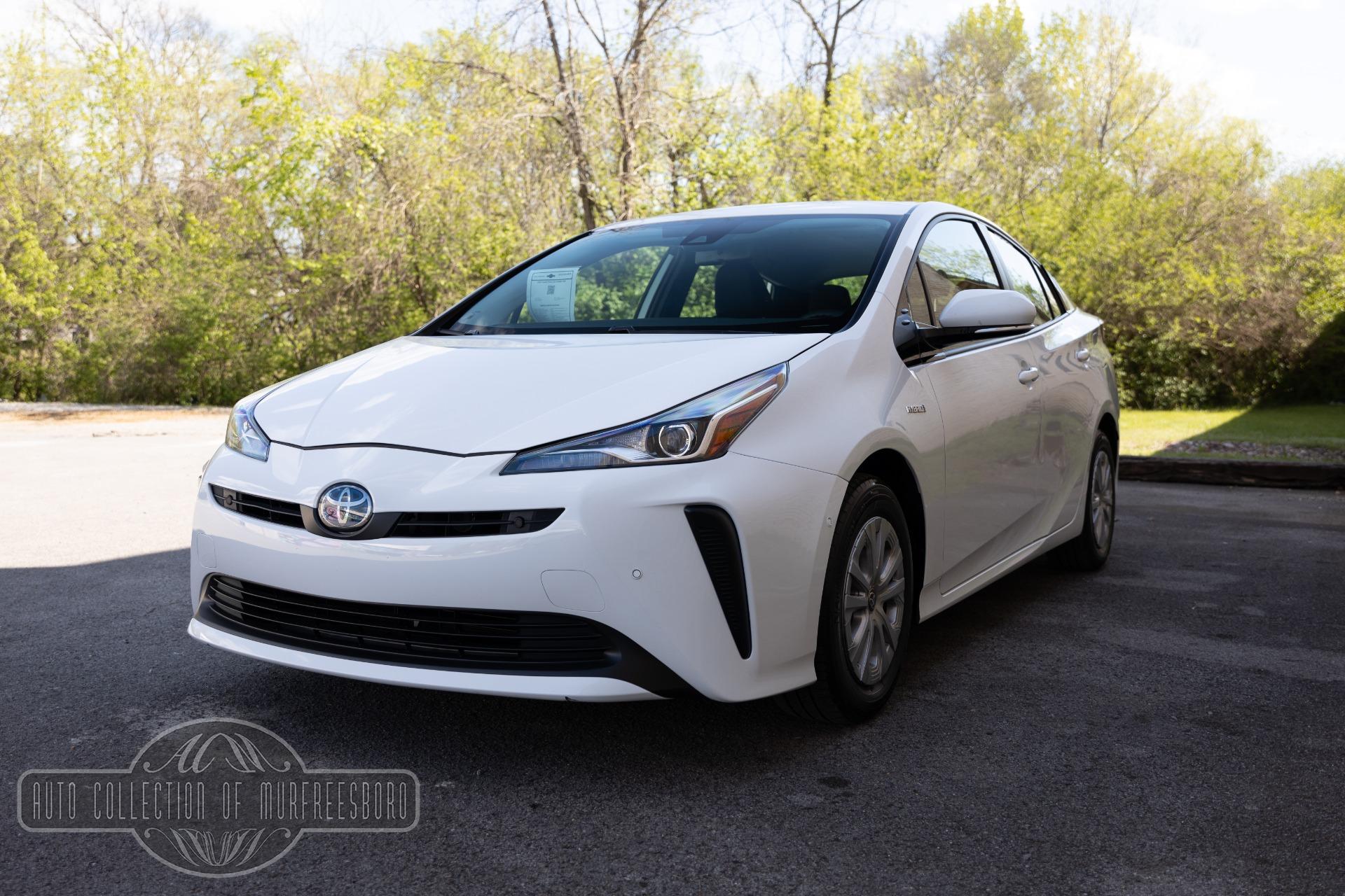 2020 prius on sale l eco