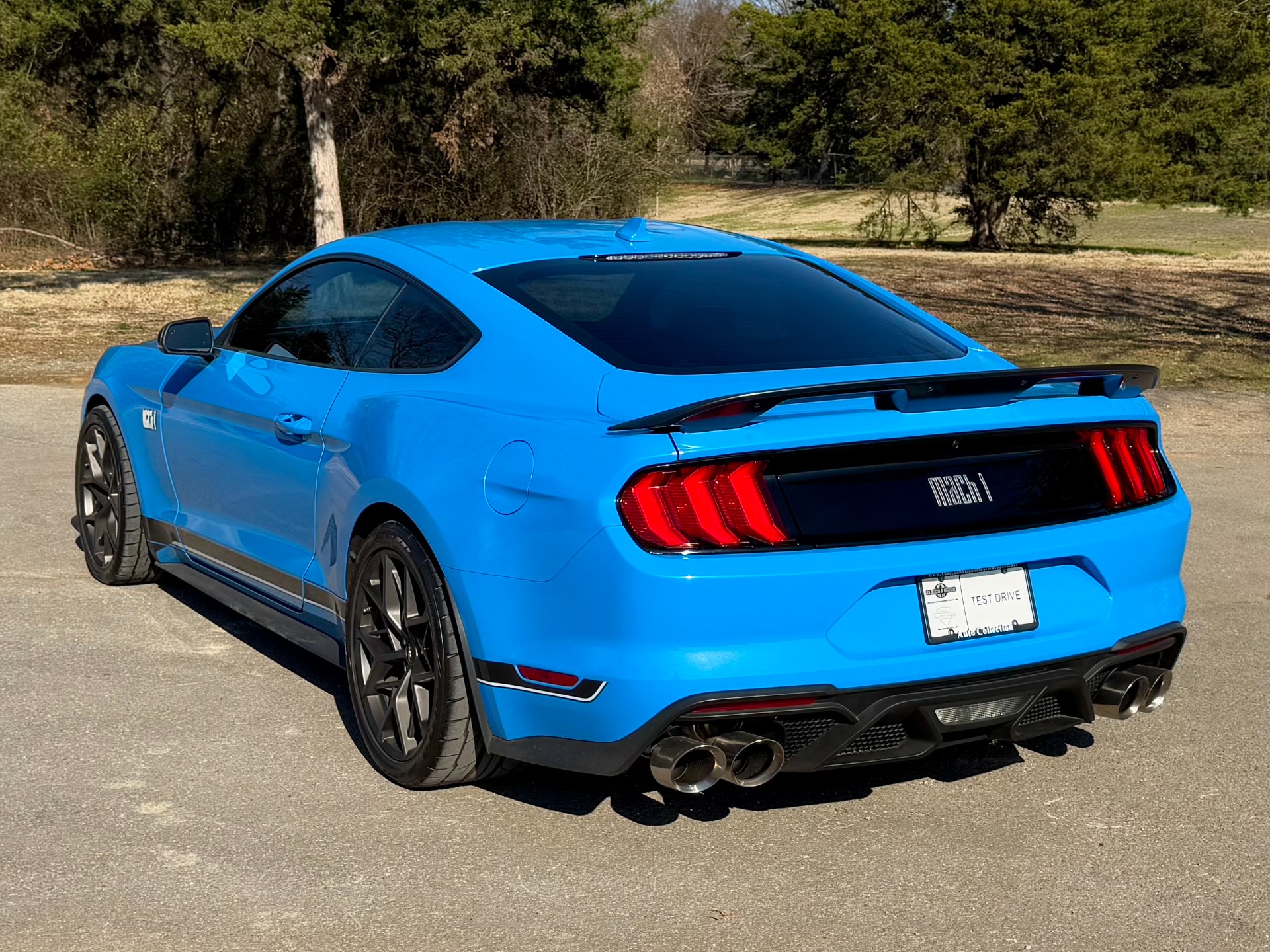 2022 Ford Mustang Mach 1 photo 4