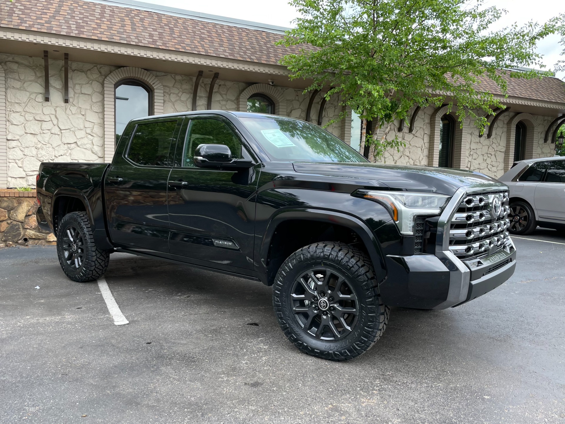 Used 2024 Toyota Tundra PLATINUM CREW CAB W/POWER RUNNING BOARDS For ...