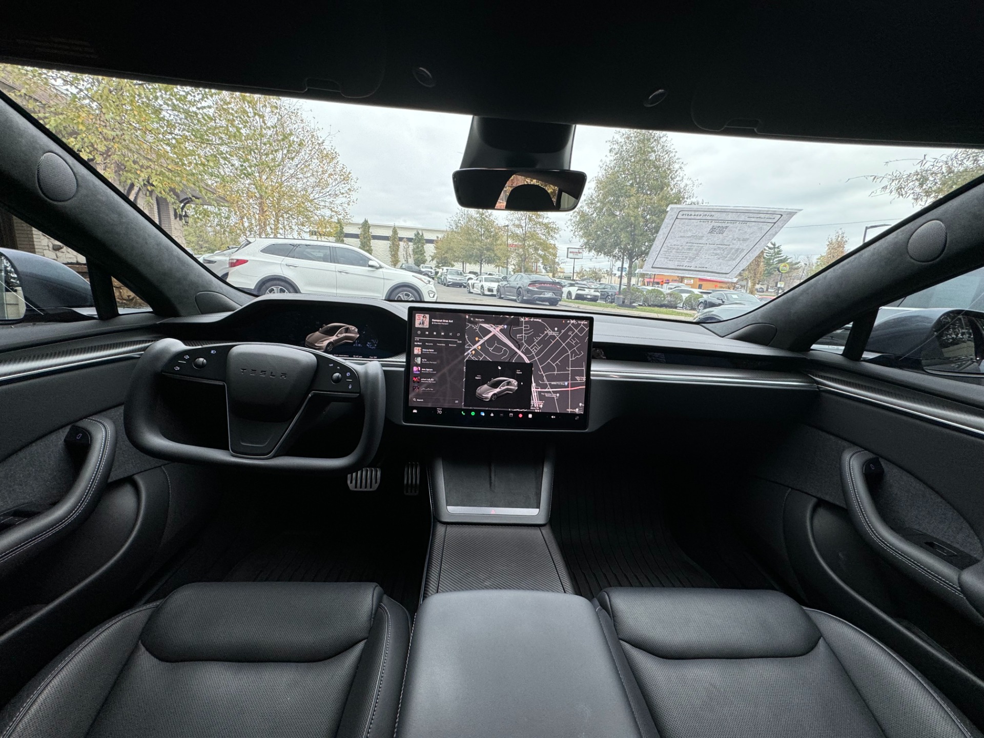 2021 Tesla Model S Plaid photo 30