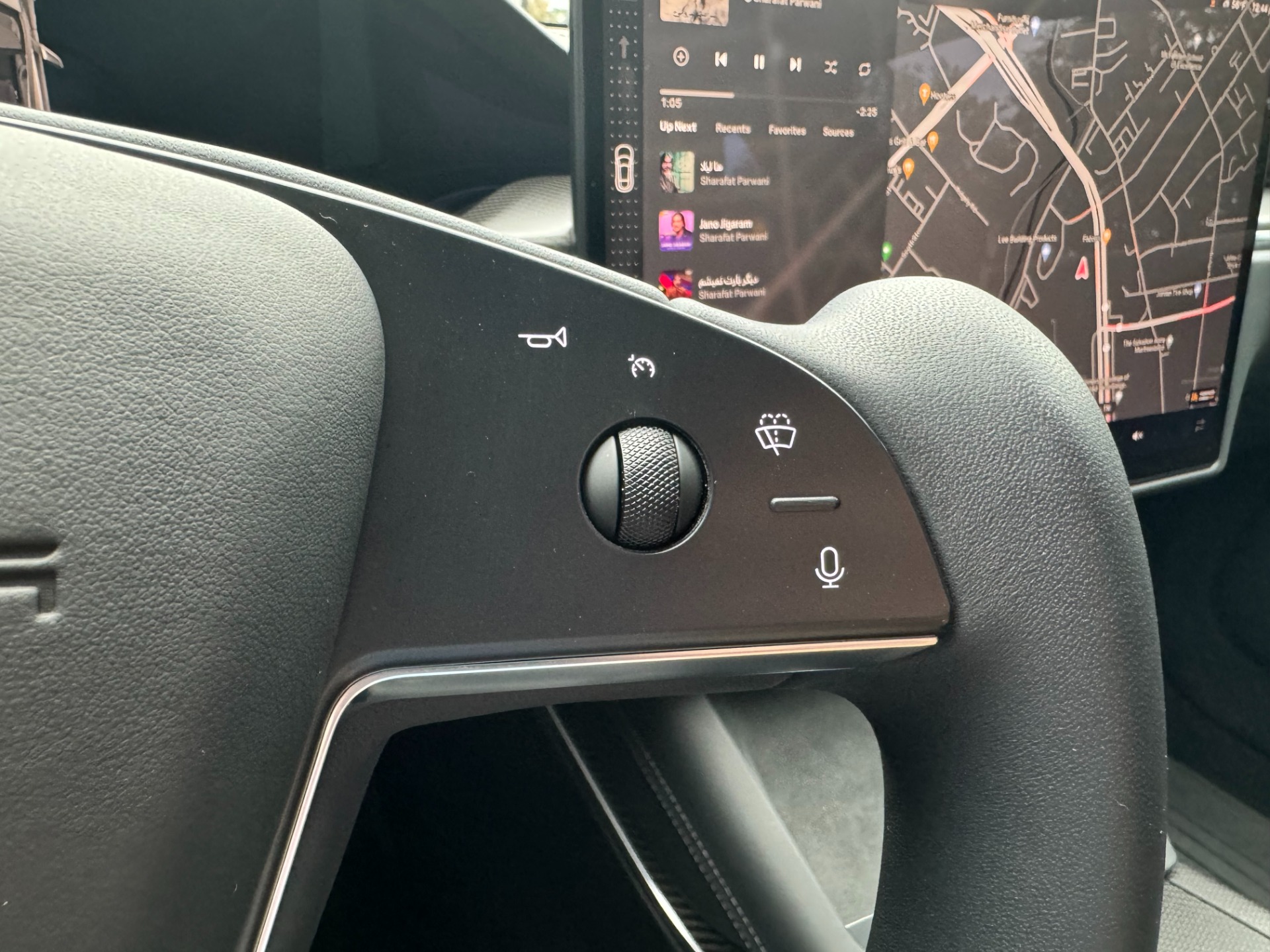 2021 Tesla Model S Plaid photo 40