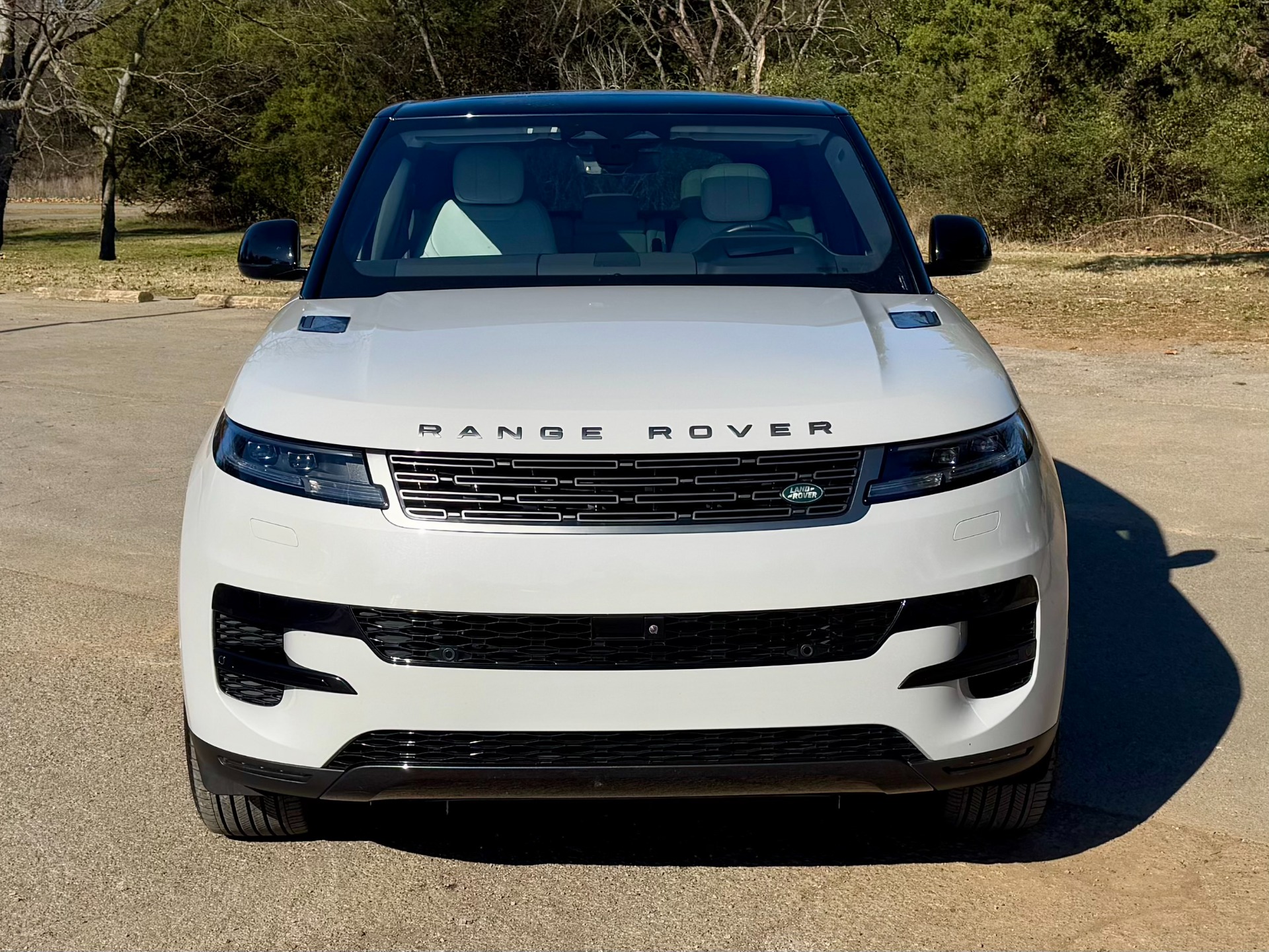 2023 Land Rover Range Rover Sport SE photo 8