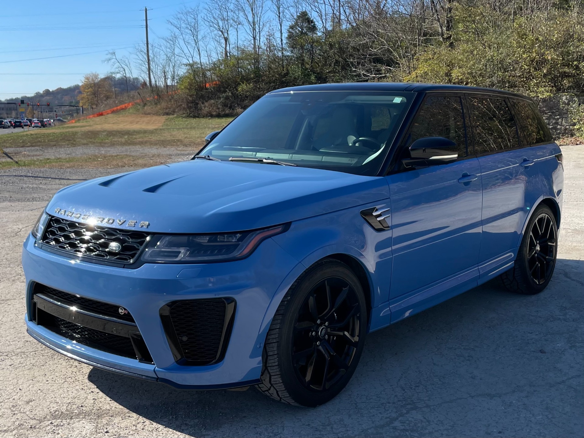 2022 Land Rover Range Rover Sport SVR photo 2