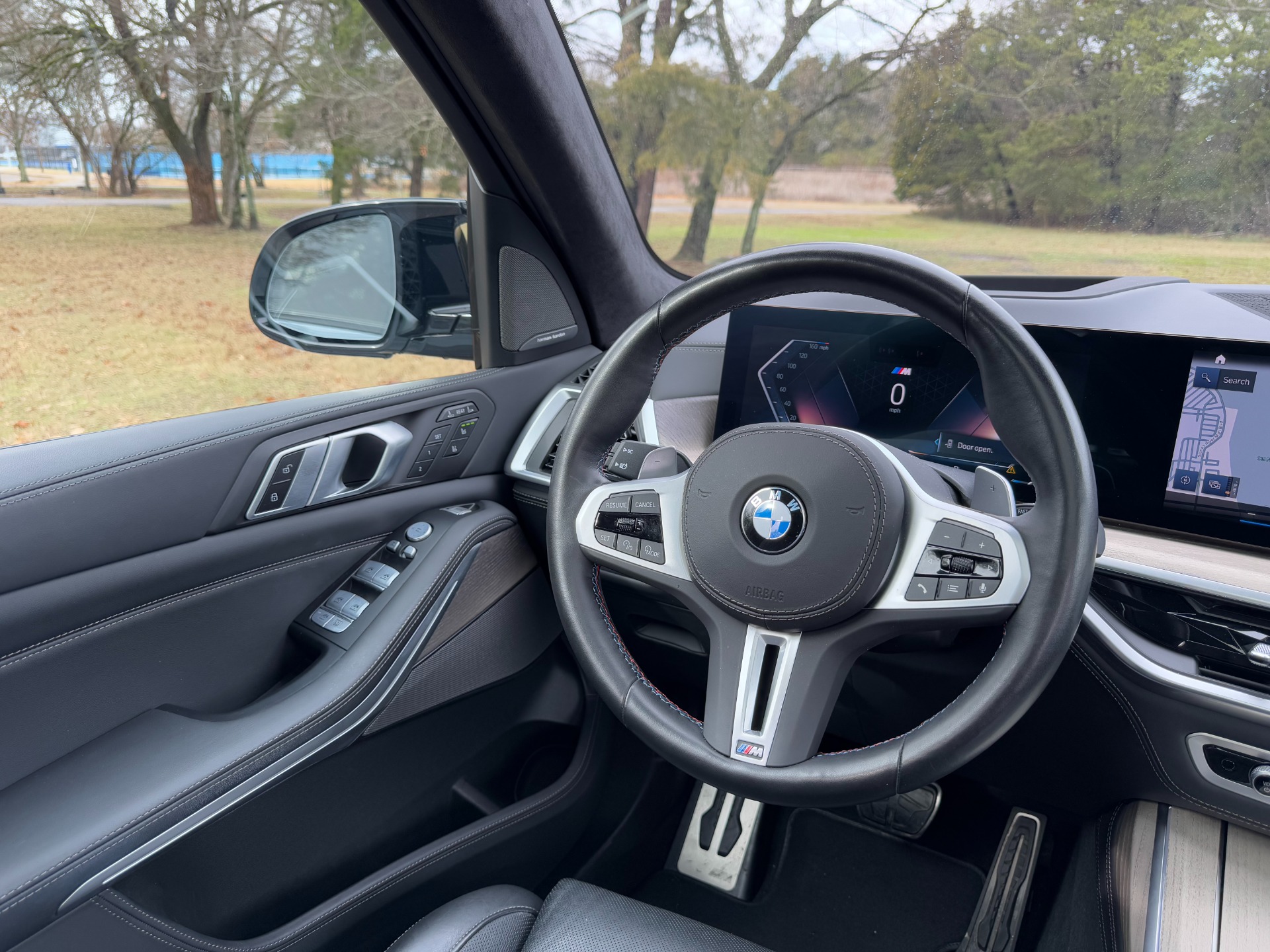 2023 BMW X7 M60i photo 60