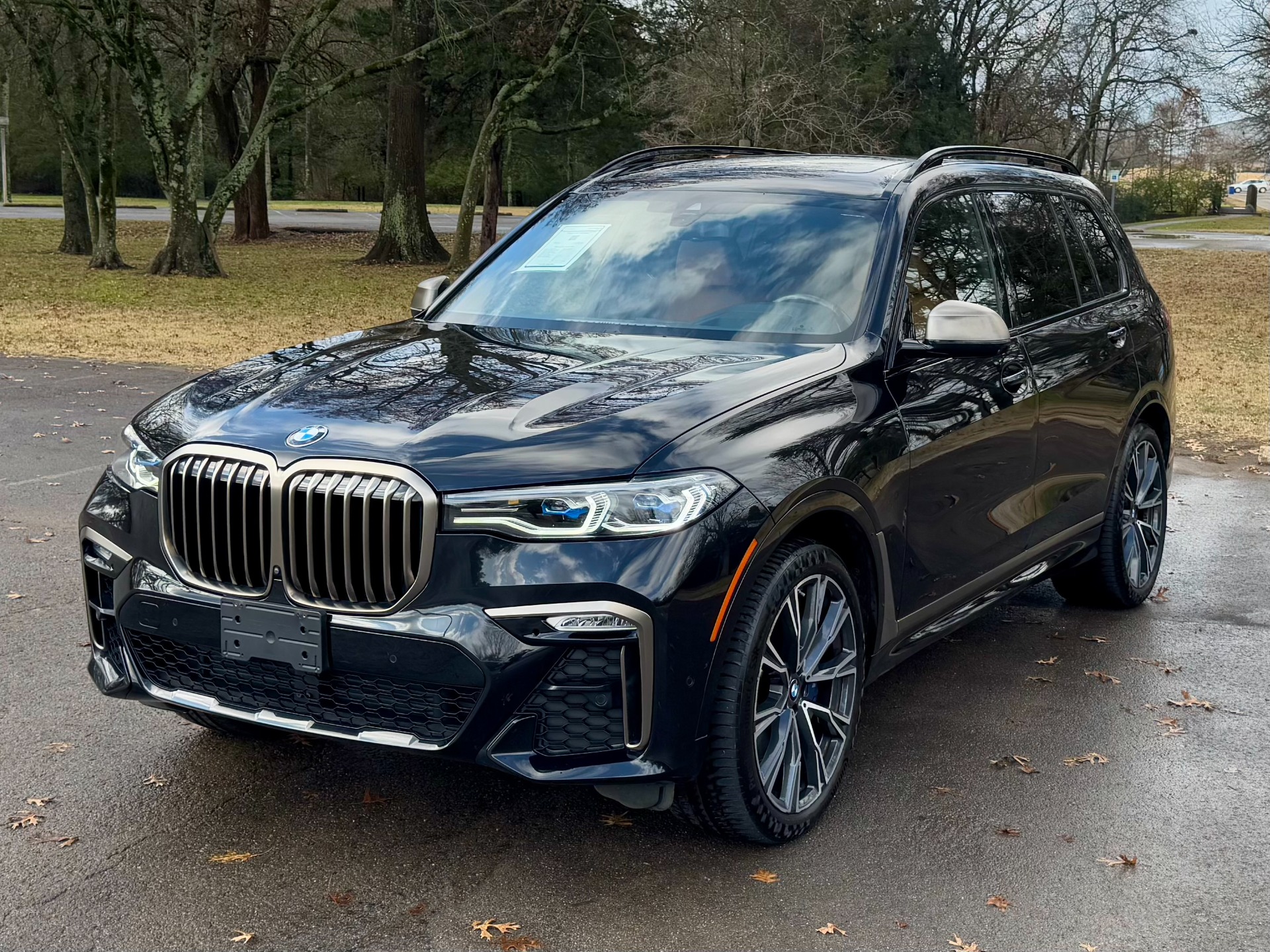 2022 BMW X7 M50i photo 2