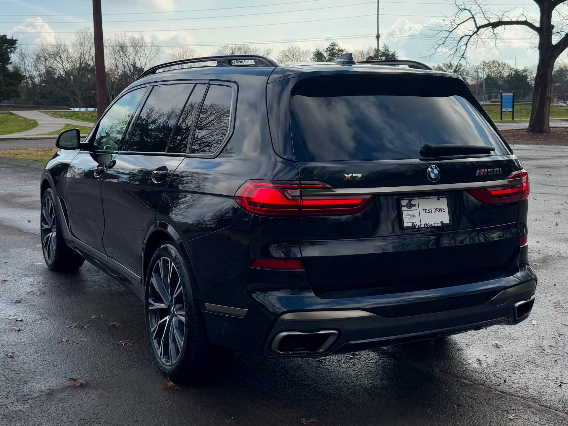 2022 BMW X7 M50i photo 4