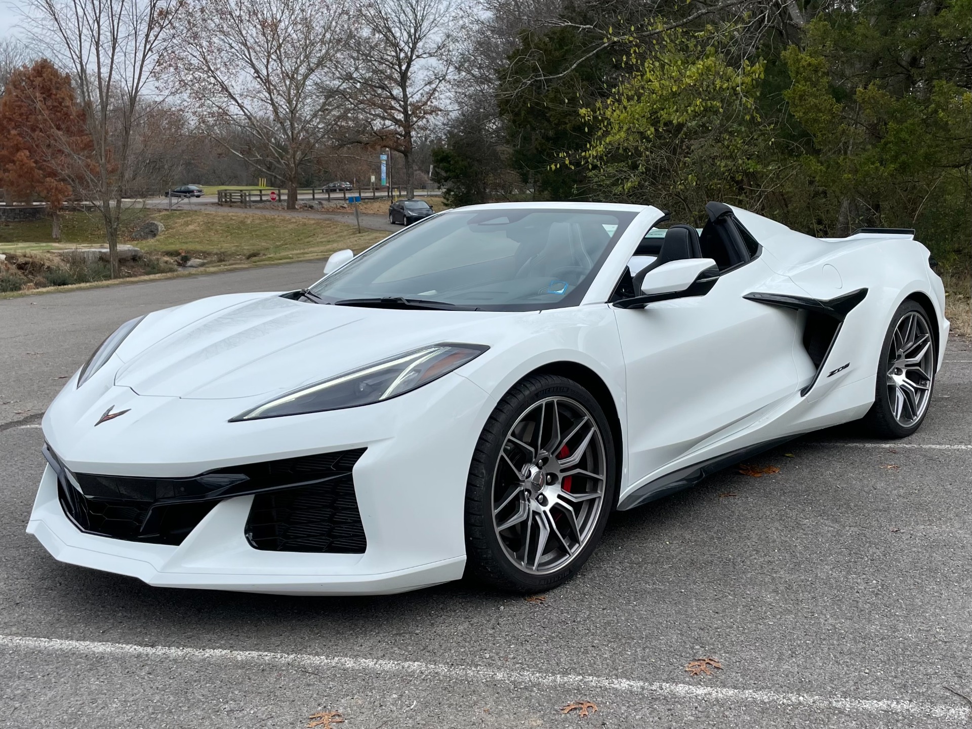 2024 Chevrolet Corvette 2LZ photo 3