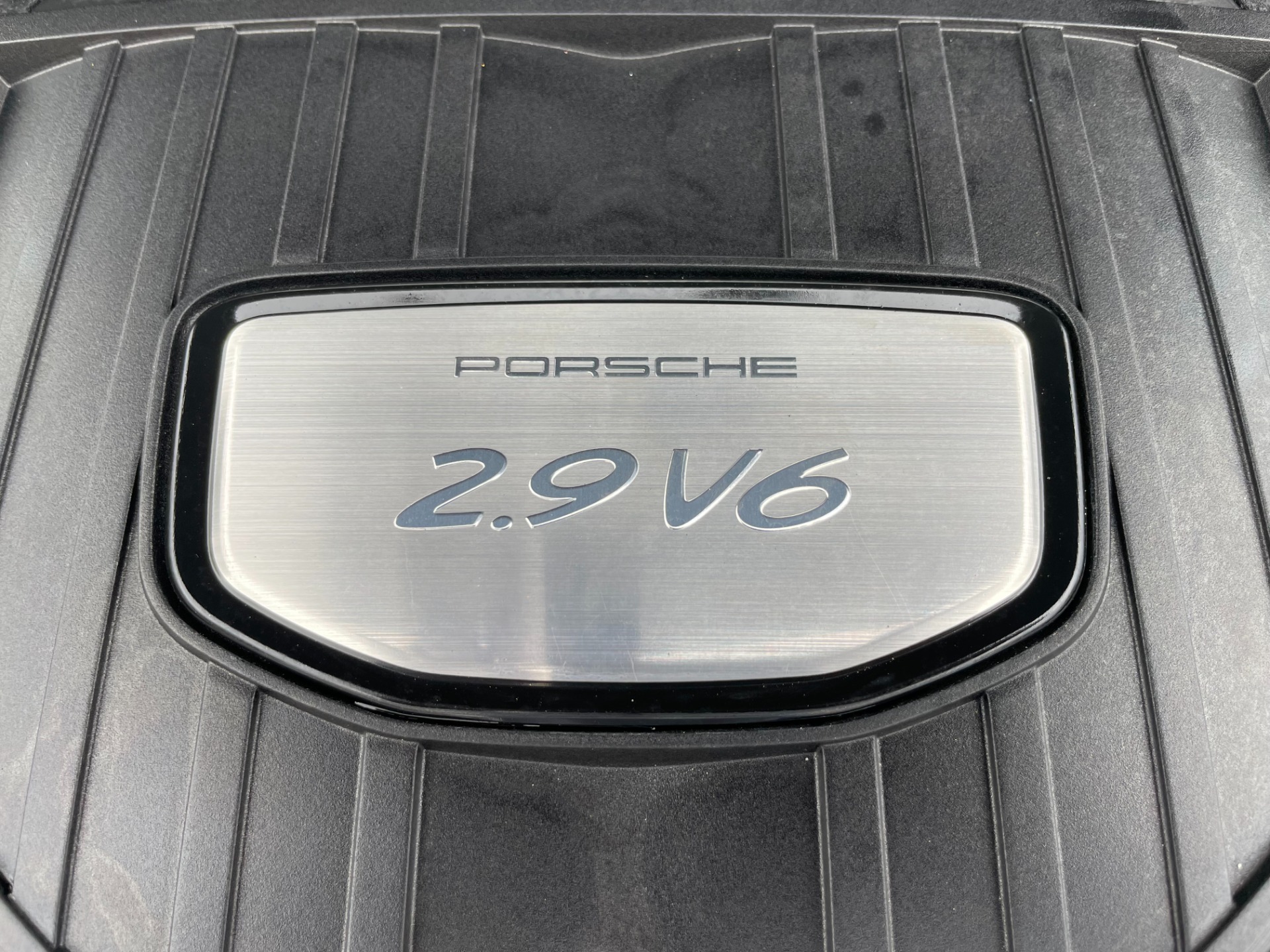 2021 Porsche Panamera Base photo 40