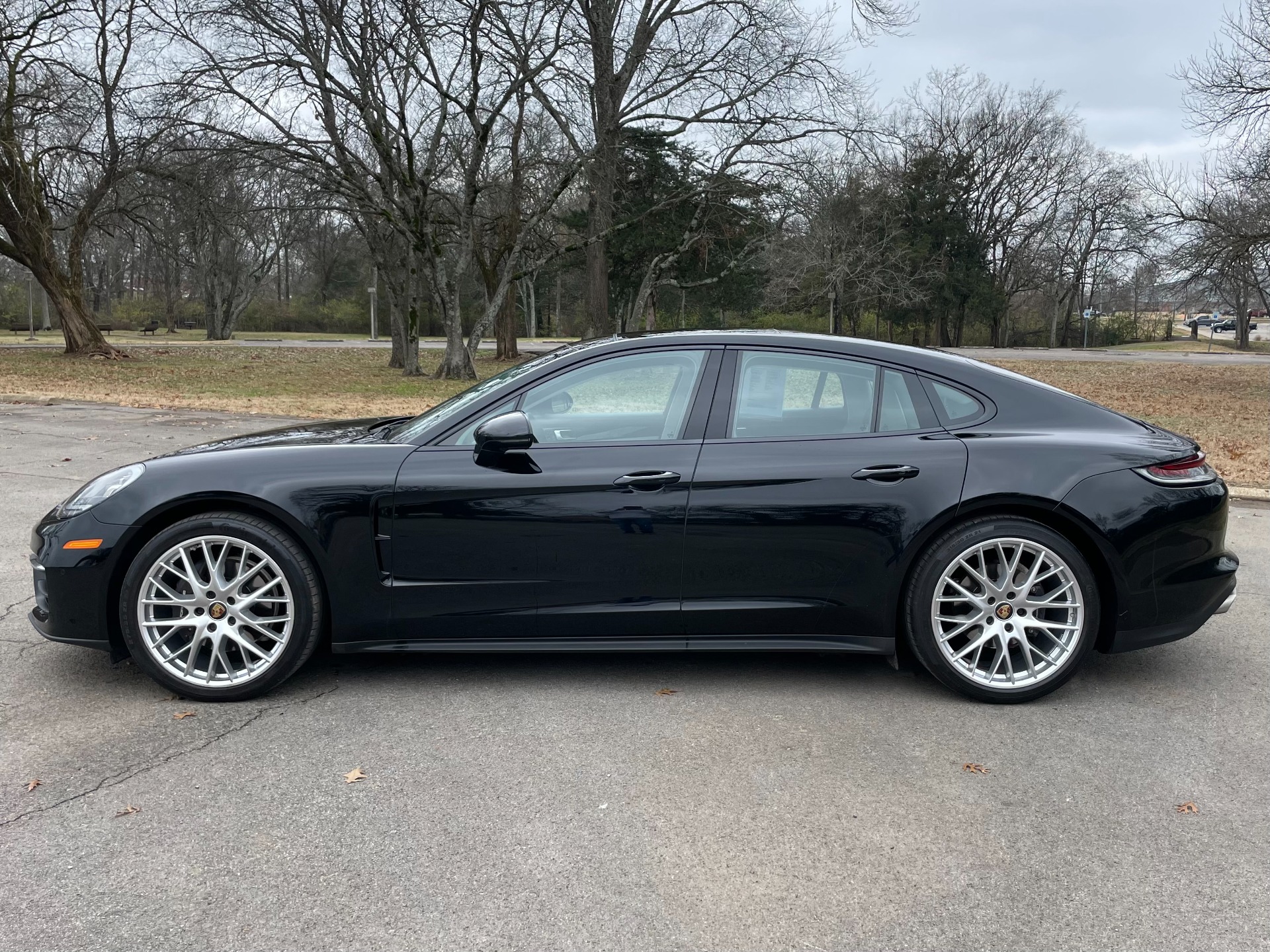 2021 Porsche Panamera Base photo 8